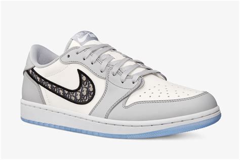 dior shoes dunks|jordan 1 dior low price.